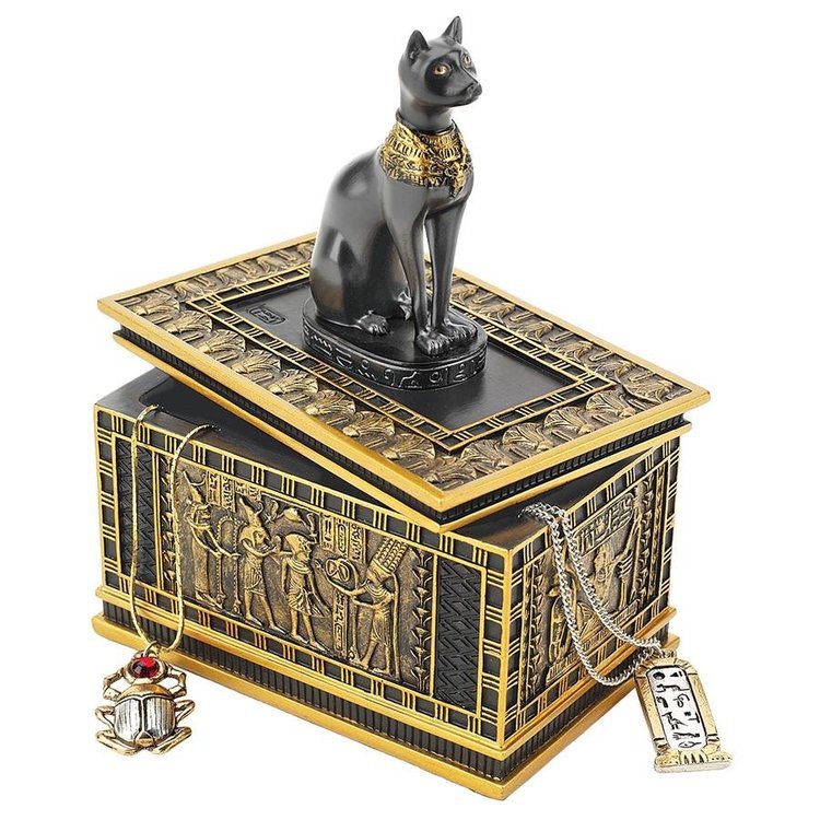 Exquisite Decorative Statute