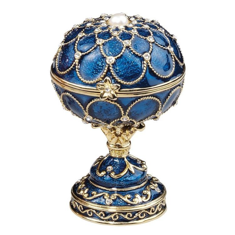 Exquisite Decorative Statute