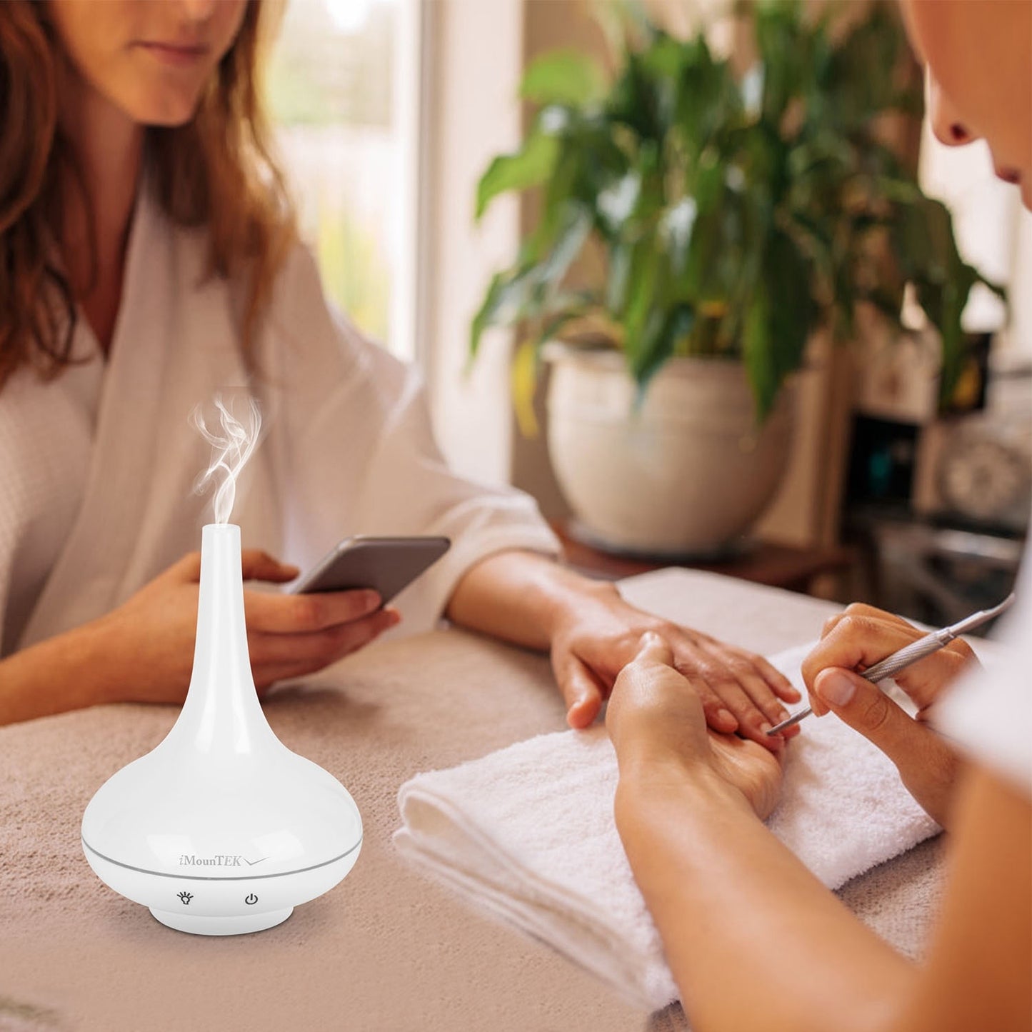 200ml Cool Mist Humidifier Essential Oil Diffuser w/7 Color LED Lights