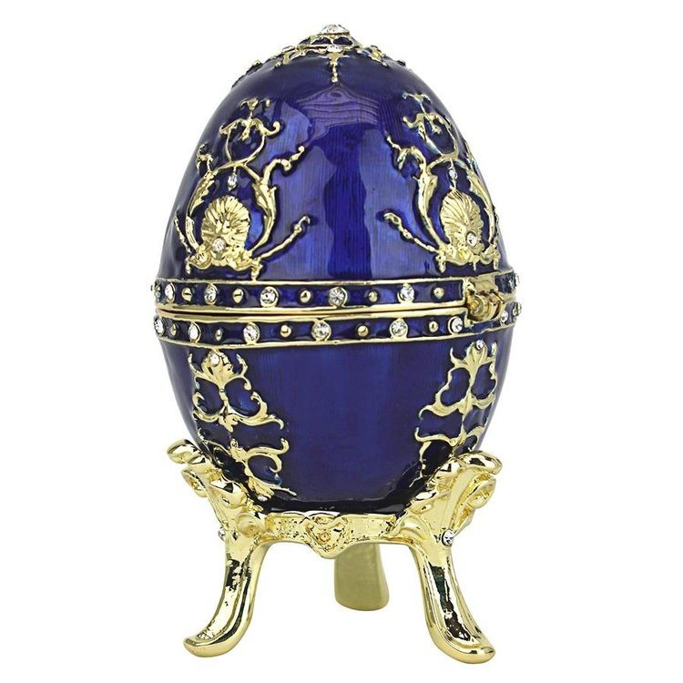 Exquisite Decorative Statute