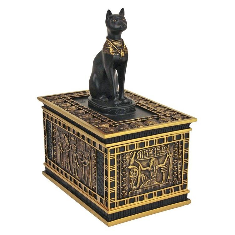 Exquisite Decorative Statute